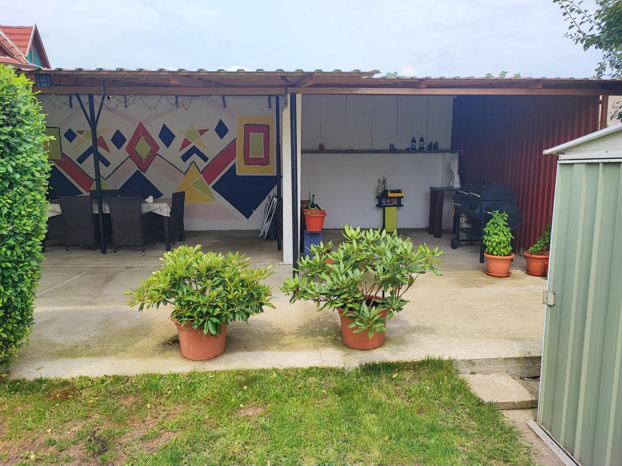 Szaffi apartman Hajdúszoboszló Esterno foto